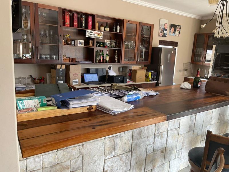 BREATH AWAY 3 BEDROOM HOME FOR SALE - MEERSIG, WALVISBAY - Photo 10