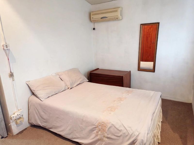 Great Investment Opportunity 3 Bedroom Home with Outbuilding - Photo 7