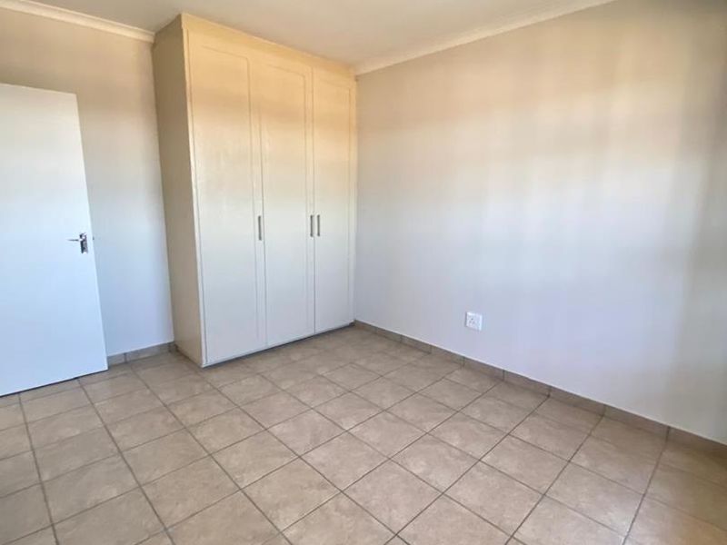 2 Bedroom Townhouse - Photo 3
