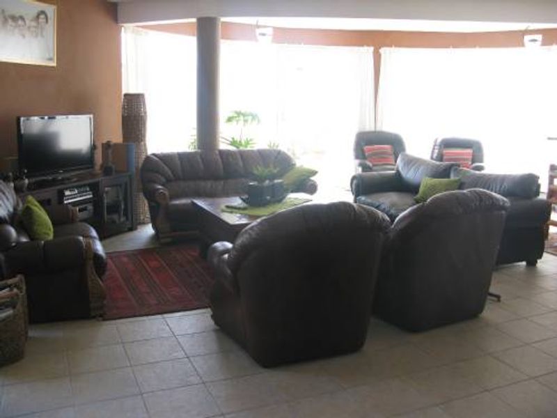 FOR SALE - FIVE BEDROOM HOME WITH SEA VIEWS - HAGE HEIGHTS - Photo 5