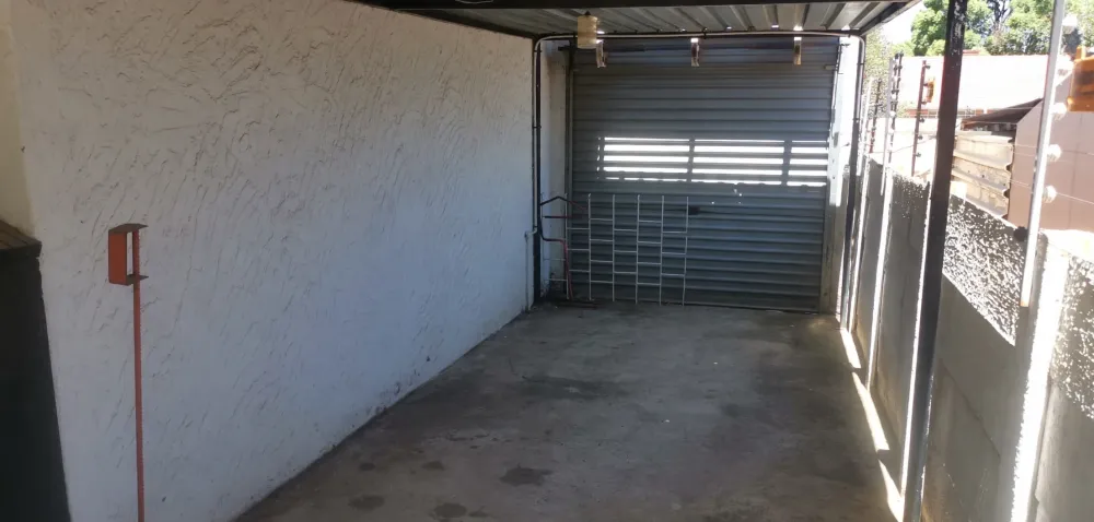 Outside lock up car port
