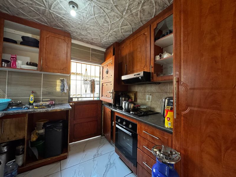 Great Investment Opportunity in Klipfontein View, Midrand - Photo 5