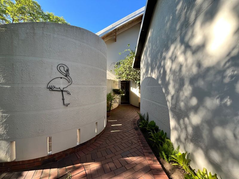 Exclusive Lakeside Luxury in Sought-After Crystal Cove Complex - Photo 1