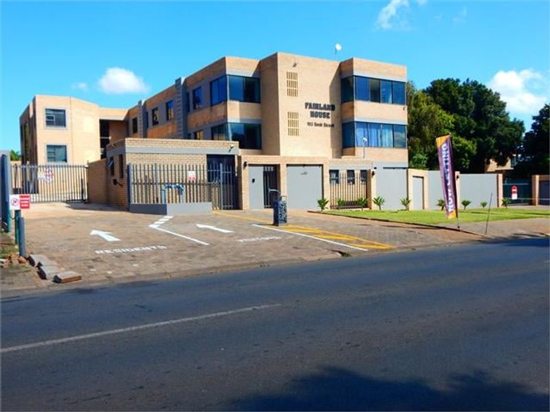 Batchelor Unit For Rent - Photo 1