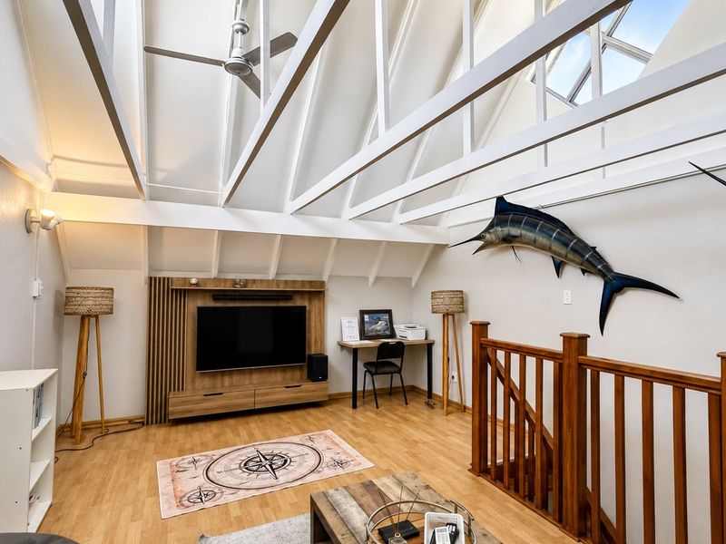 Move-In Ready Luxury Simplex - Secure, Stylish and Perfectly Designed for Easy Living - Photo 10