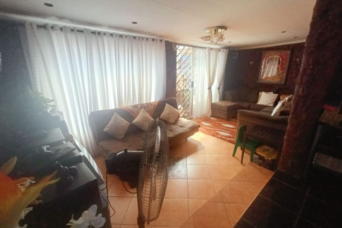 House For Sale in Heuweloord - Photo 4