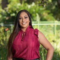 Victoria-Jane Carstens