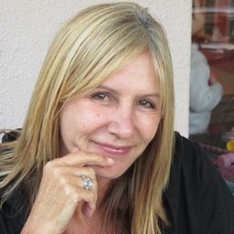 Lorraine Love
