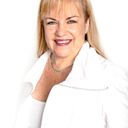 Nadine Matthee