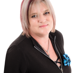 Corra Mostert