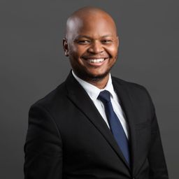 Raymond Moumakwa