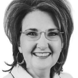 Erika Retief Voigt