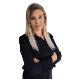 Kim Mc Dowell