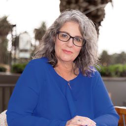 Kim Warren-Du Toit