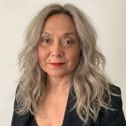 Ruth Robertson