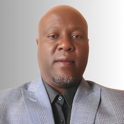 Ashburn Maenzanise