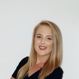 Nelize Barnard