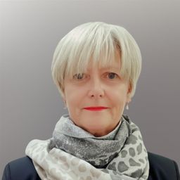 Colleen Lowe