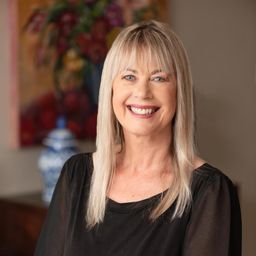 Melanie van Der Westhuizen