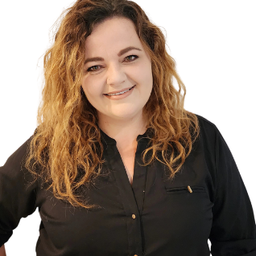 Lisa Kennedy