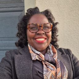 Lucy Ngobeni