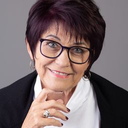 Lorna Russell