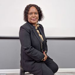 Lumka Mofokeng