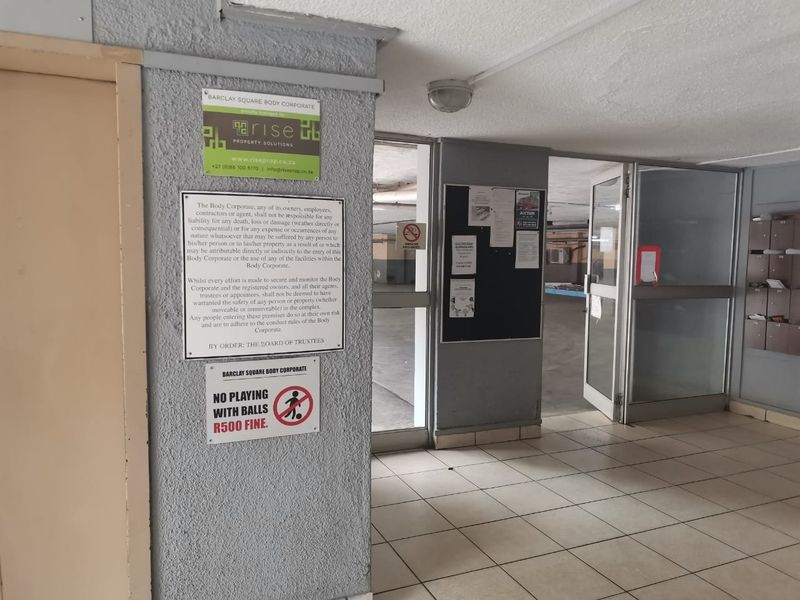 Apartment For Sale In Pretoria - Photo 2