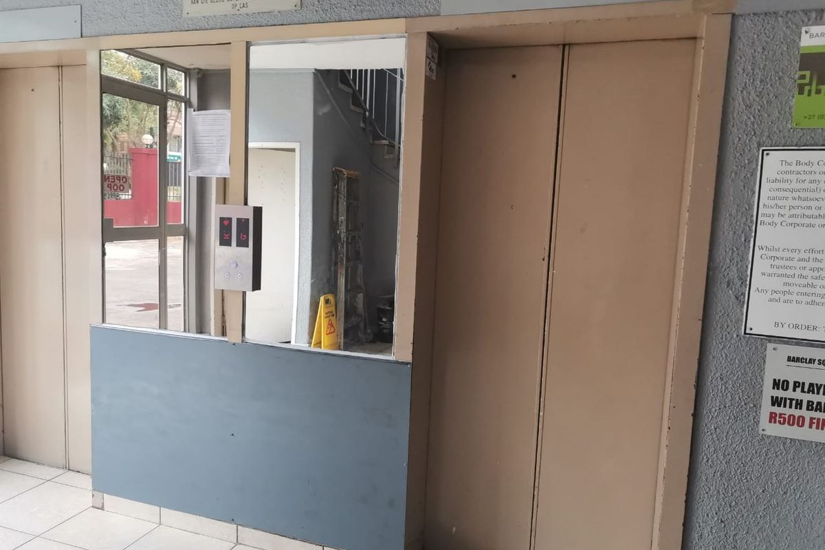 Apartment For Sale In Pretoria - Photo 3