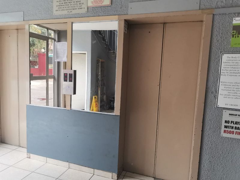 Apartment For Sale In Pretoria - Photo 3