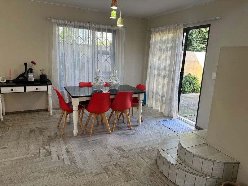 LOCK-UP-AND-GO PERFECTION IN EDENVALE CENTRAL! - Photo 4