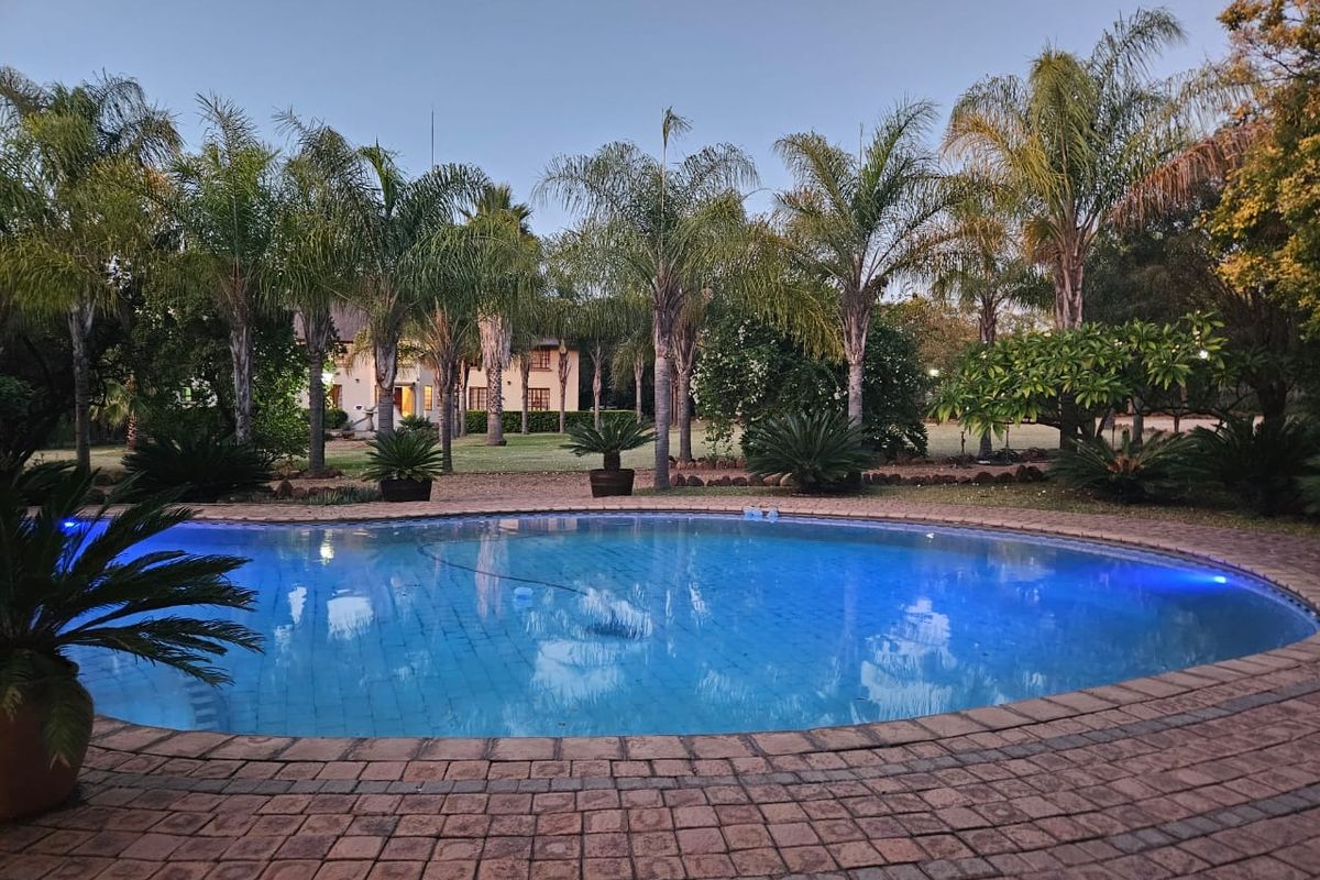 Smallholding For Sale In Pretoria - Photo 2