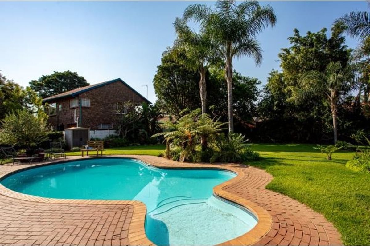 House For Sale in Florauna - Photo 3