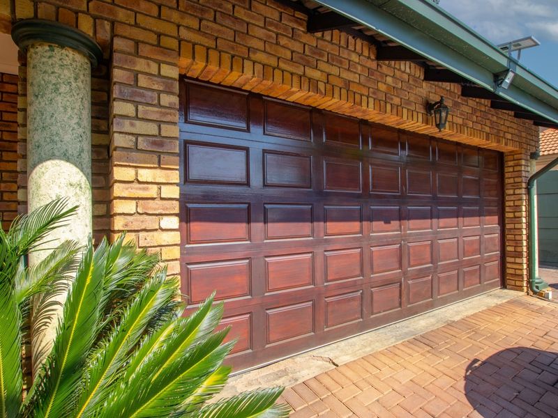 House for Sale in Ninapark - Photo 3