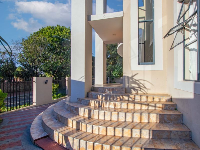 Stunning home for sale in Florauna. - Photo 8