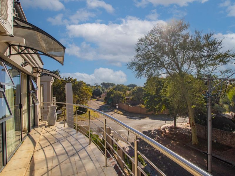 Stunning home for sale in Florauna. - Photo 3