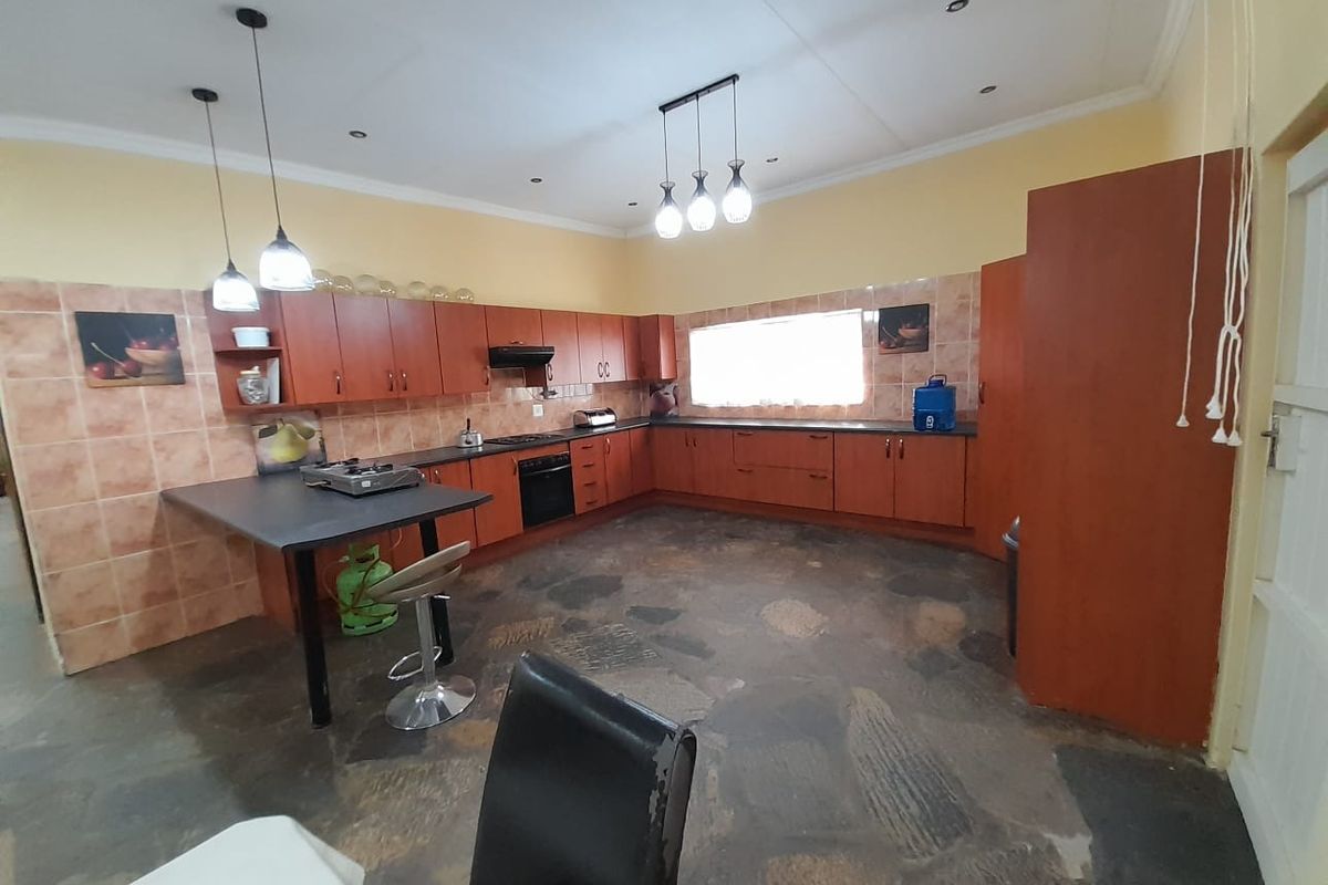 Smallholding For Sale In Pretoria - Photo 4