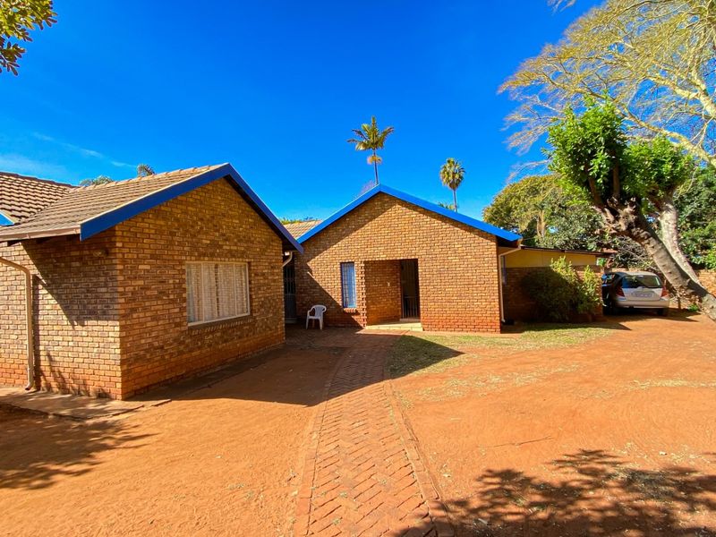 House For Sale In Pretoria - Photo 2