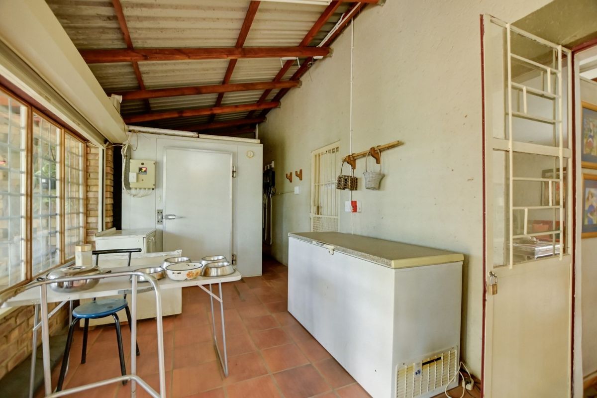 Smallholding For Sale In Cullinan - Photo 2