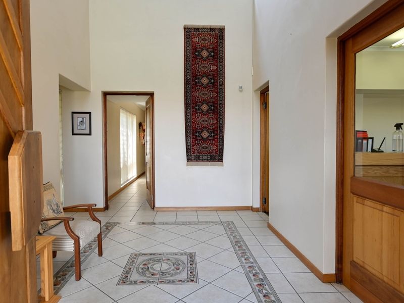 House For Sale In Pretoria - Photo 2