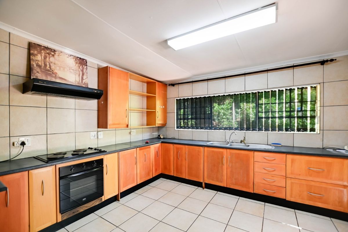 Plot for sale in Kameeldrift West - Photo 4