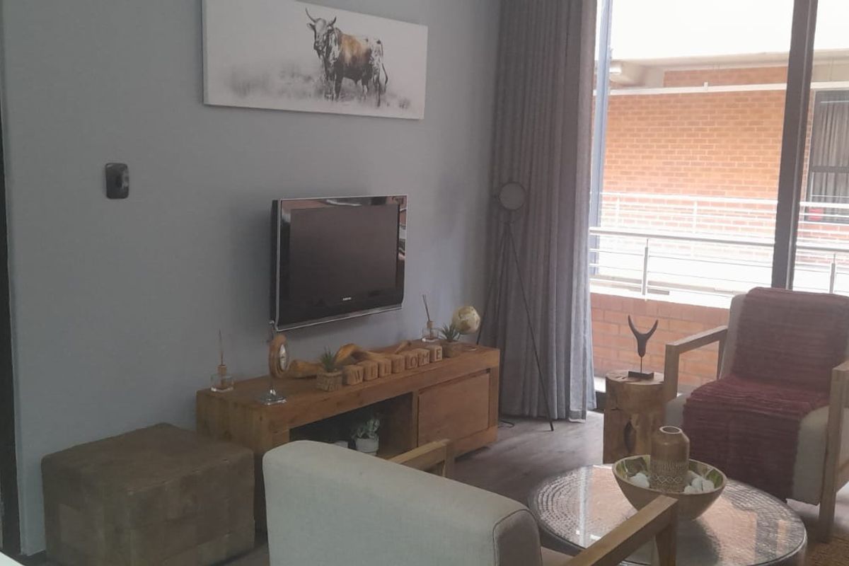 MODERN AND NEW UPMARKET DEVELOPMENT IN MENLO PARK - Photo 2