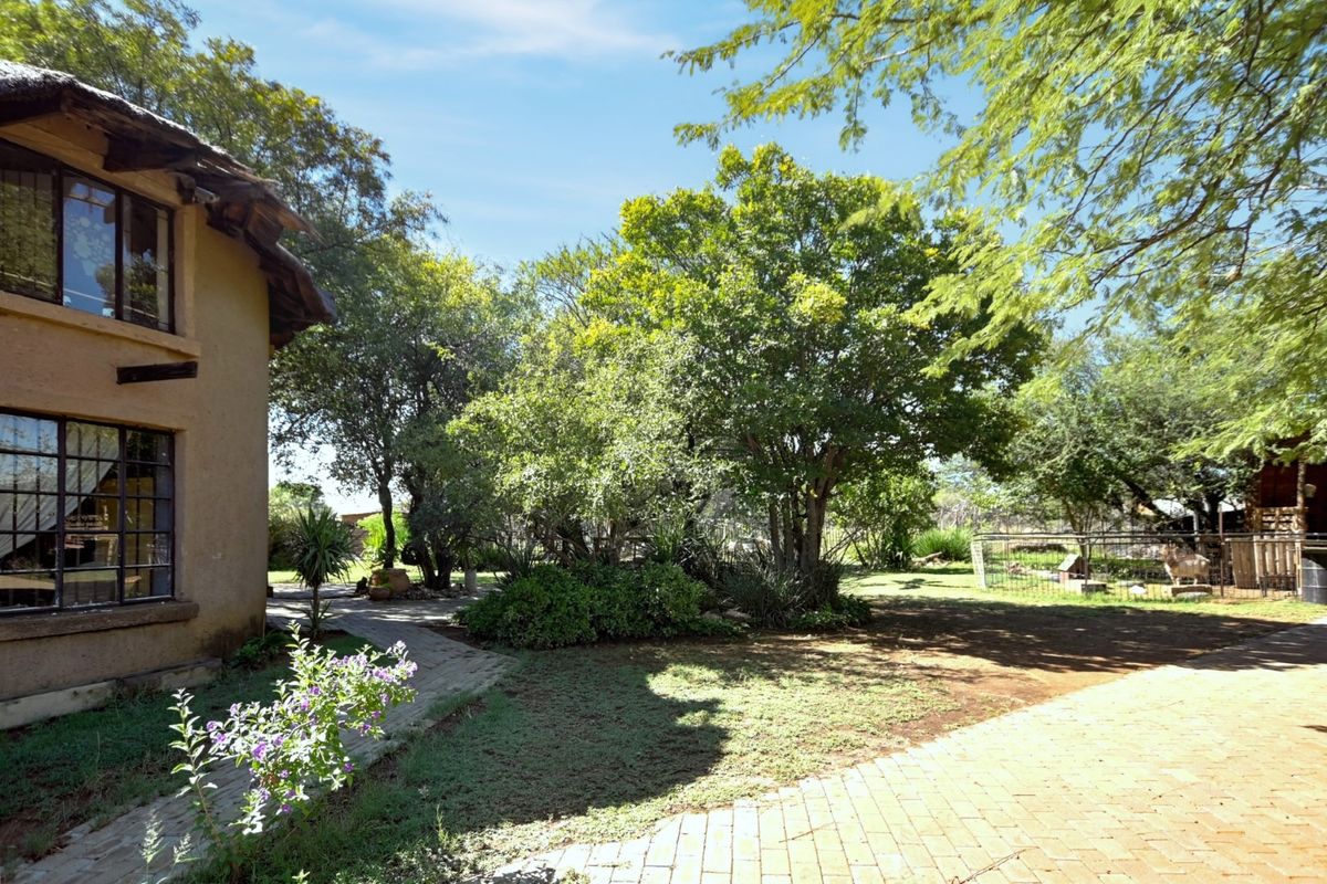 House For Sale In Pretoria - Photo 4