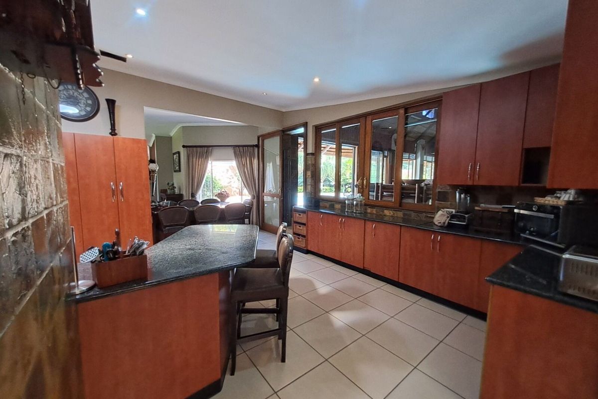 House For Sale In Pretoria - Photo 5