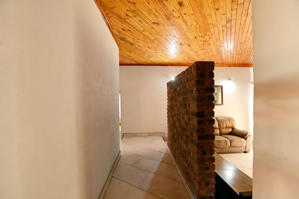 House for Sale in Amandasig - Photo 5