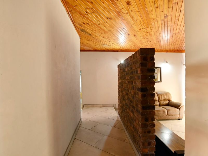 House for Sale in Amandasig - Photo 5