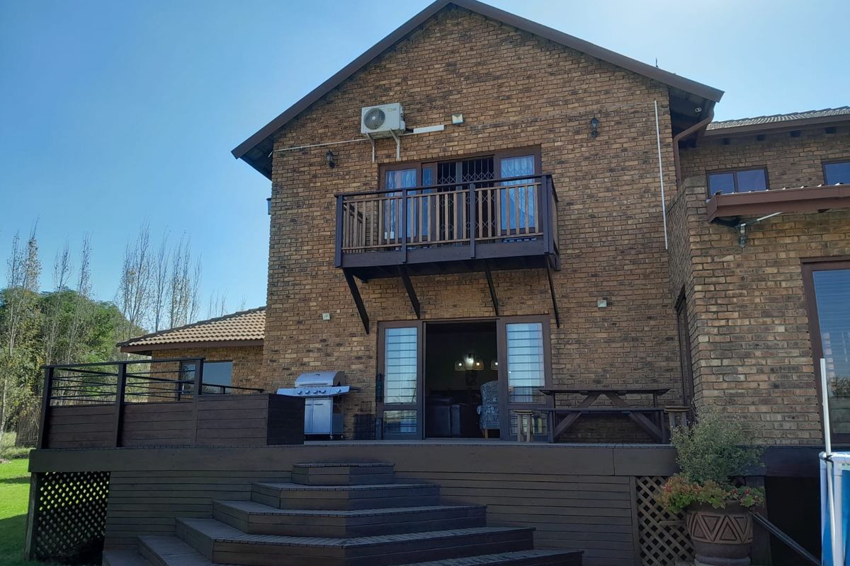 Smallholding For Sale In Pretoria - Photo 2