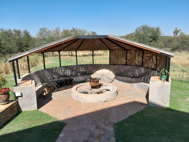 Smallholding For Sale In Pretoria - Photo 5