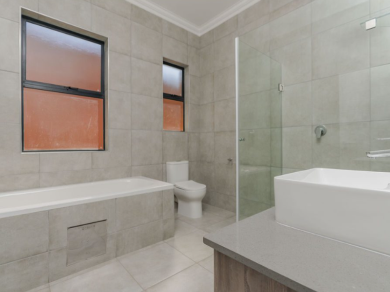 BUSHWILLOW. BRAND NEW MODERN FAMILY SIMPLEX IN SIX FOUNTAINS - Photo 8