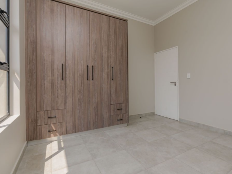 BUSHWILLOW. BRAND NEW MODERN FAMILY SIMPLEX IN SIX FOUNTAINS - Photo 9